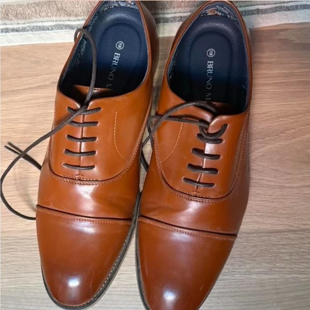 Classic Tan Men's Leather Oxford Dress Shoes